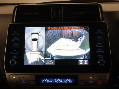 TOYOTA LAND CRUISER PRADO - 9