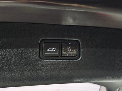 2022 Genesis GV80 — миниатюра 35
