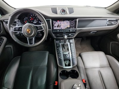 PORSCHE MACAN - 5