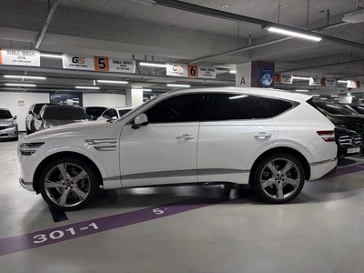GENESIS GV80 - 3