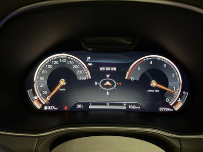 GENESIS GV80 - 5