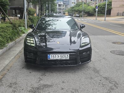 PORSCHE PANAMERA - 2