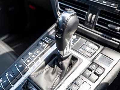 2019 Porsche MACAN photo 8