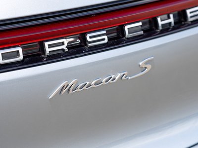 2019 Porsche MACAN — миниатюра 37