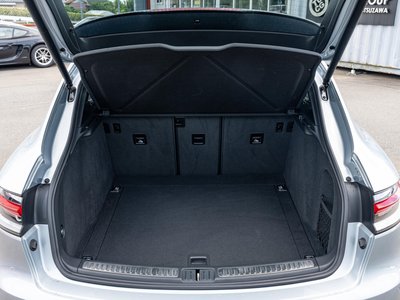 2019 Porsche MACAN — миниатюра 14