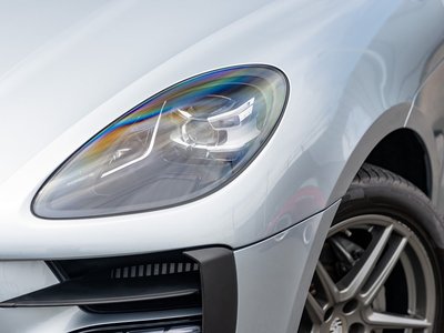 2019 Porsche MACAN photo 9