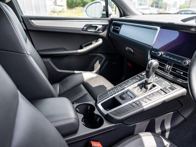 2019 Porsche MACAN — миниатюра 30