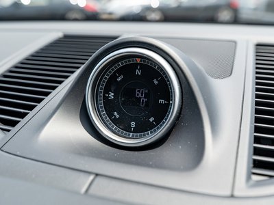 2019 Porsche MACAN — миниатюра 24