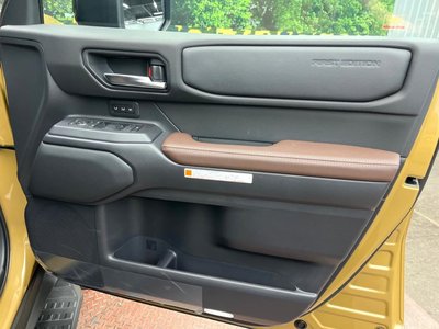 صورة مصغرة 45 لـ 2024 Toyota LAND CRUISER 250