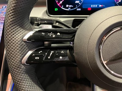 2026 Mercedes-BENZ C-CLASS — миниатюра 20