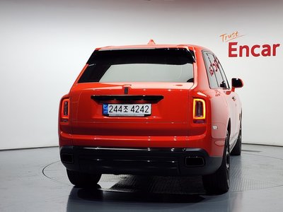 ROLLS-ROYCE CULLINAN - 3