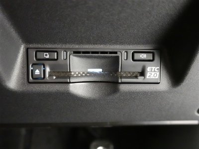 TOYOTA GR YARIS - 10