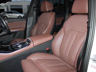 صورة مصغرة 44 لـ 2024 BMW X5