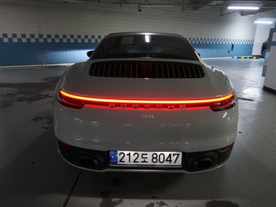 PORSCHE 911 - 4