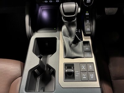 2024 Toyota LAND CRUISER 250 thumbnail 44