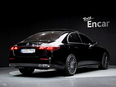 MERCEDES-BENZ E-CLASS - 4