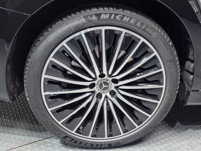 MERCEDES-BENZ E-CLASS - 6