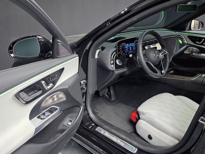 MERCEDES-BENZ E-CLASS - 10