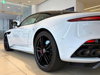2019 Aston Martin DBS SUPERLEGGERA 照片 13