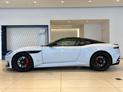 2019 Aston Martin DBS SUPERLEGGERA 照片 3