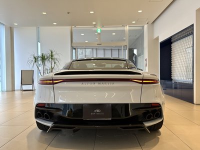 2019 Aston Martin DBS SUPERLEGGERA 照片 6
