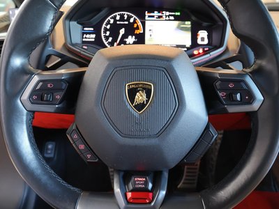 2014 Lamborghini HURACAN thumbnail 26