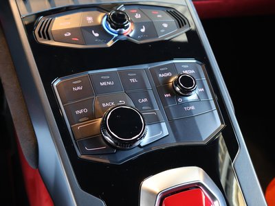 2014 Lamborghini HURACAN thumbnail 30