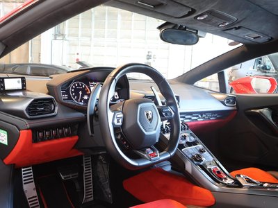 2014 Lamborghini HURACAN thumbnail 12