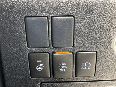 TOYOTA ALPHARD - 9