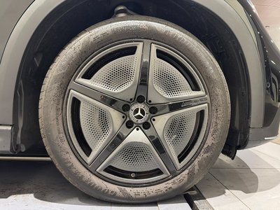 MERCEDES-BENZ EQE - 9