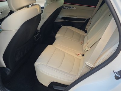 2026 Genesis GV70 缩略图 11