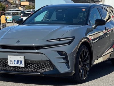 TOYOTA CROWN SPORT - 1