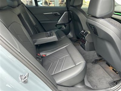 BMW 5 SERIES - 9