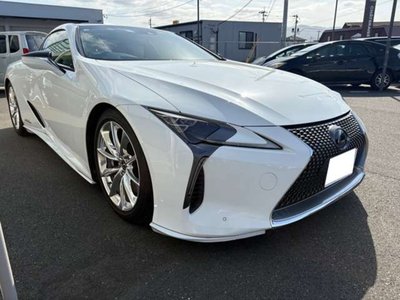 LEXUS LC - 10