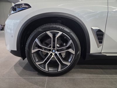 صورة 6 لـ 2025 BMW X5