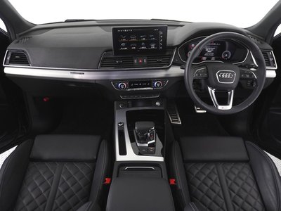 صورة 8 لـ 2025 AUDI Q5 SPORTBACK