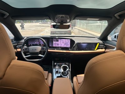 AUDI A6 - 8