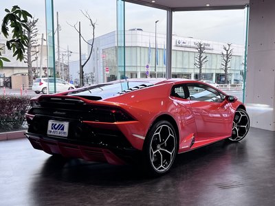 LAMBORGHINI HURACAN - 2