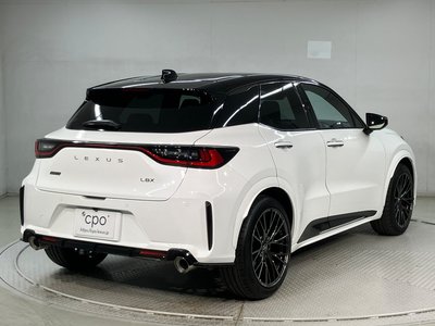 LEXUS LBX - 5