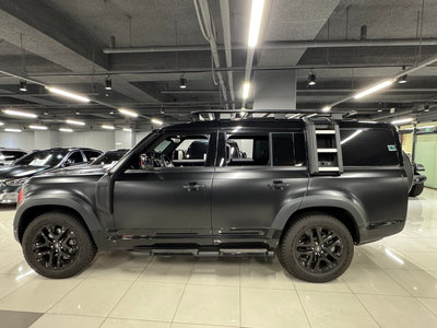 LAND ROVER DEFENDER - 2