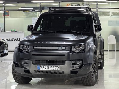 LAND ROVER DEFENDER - 1