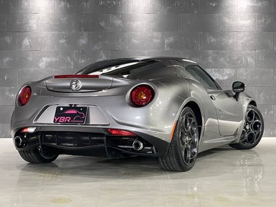 ALFA ROMEO 4C - 8
