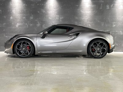 ALFA ROMEO 4C - 4