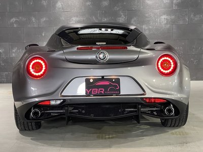 ALFA ROMEO 4C - 7