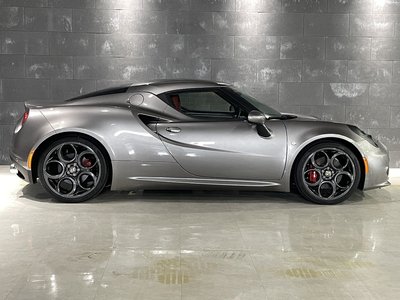 ALFA ROMEO 4C - 9