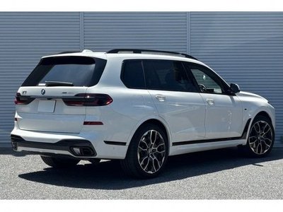 صورة 2 لـ 2025 BMW X7