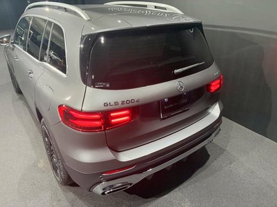 MERCEDES-BENZ GLB - 10