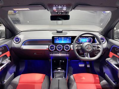 MERCEDES-BENZ GLB - 5