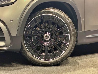 MERCEDES-BENZ GLB - 4