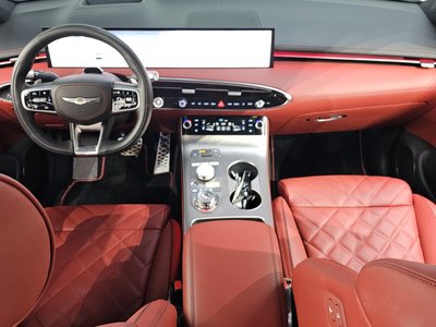 صورة 5 لـ 2025 Genesis GV70